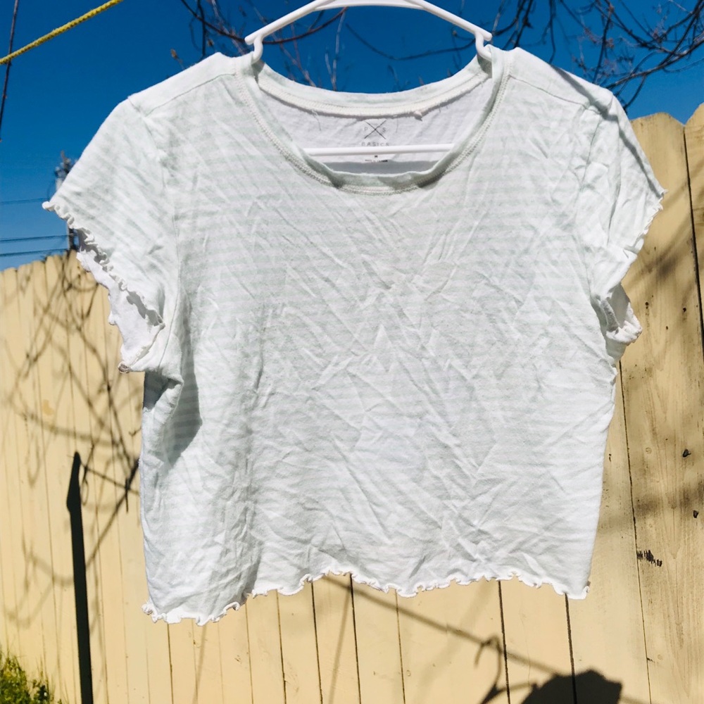 Lettuce edge crop top